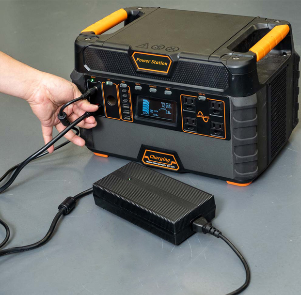 Station d'alimentation portable-Chargeur-de-batterie-Market01