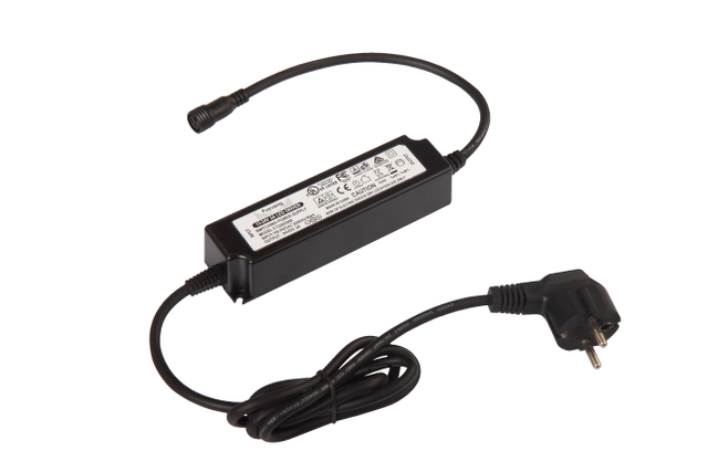 Chargeur de batterie au lithium 12,6 V 3 A IP67
